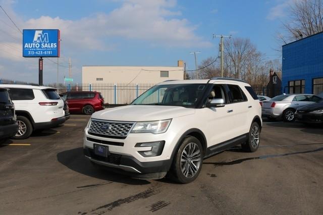 2016 Ford Explorer Platinum Image 1 of 23