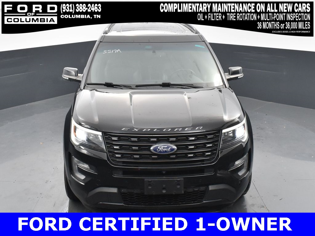 Vehicle image 4 of 44