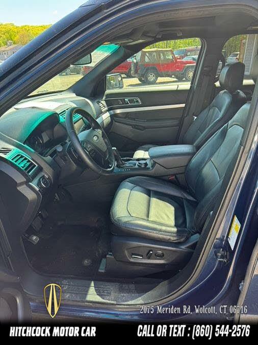 Vehicle image 17 of 22
