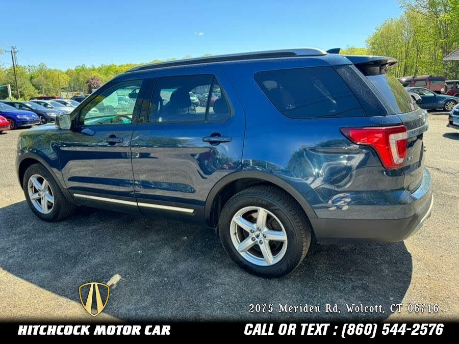 Vehicle image 15 of 22