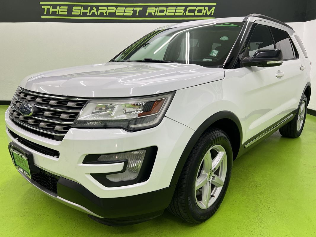 2016 Ford Explorer XLT Image 1 of 29