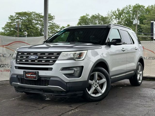 Vehicle image 3 of 51