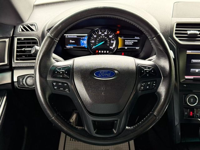 Vehicle image 34 of 51