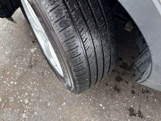 Vehicle image 42 of 51