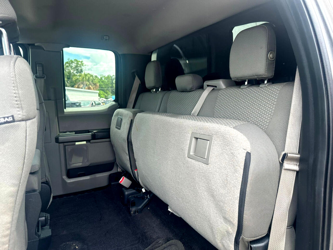 Vehicle image 12 of 19
