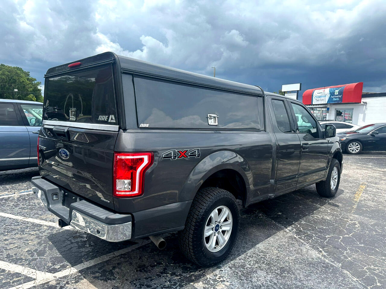 Vehicle image 5 of 19