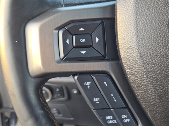 Vehicle image 23 of 24