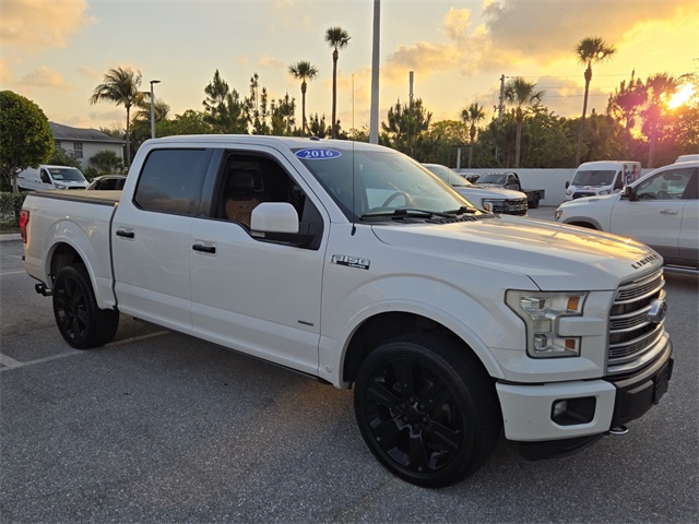 Vehicle image 3 of 24
