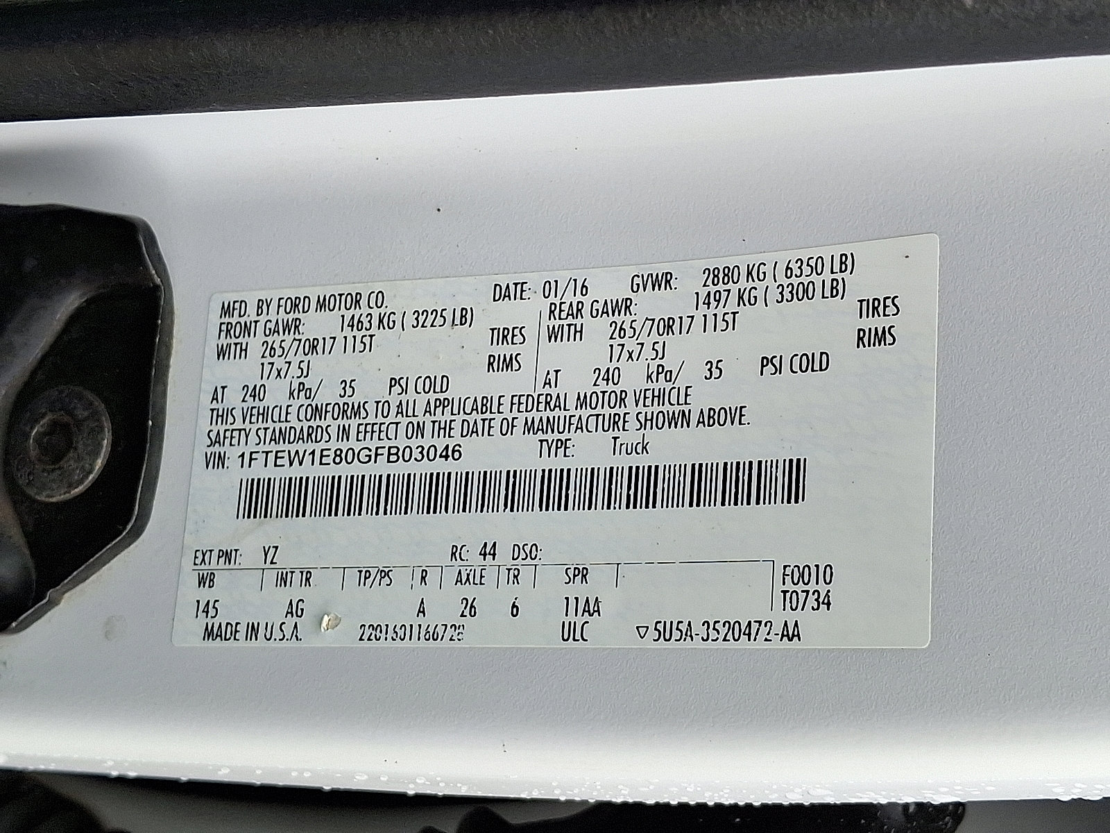 Vehicle image 21 of 31