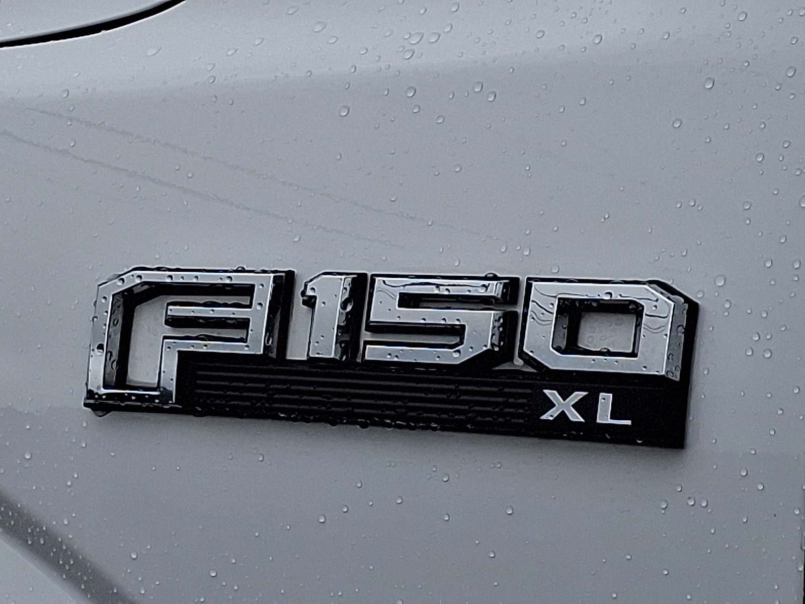 Vehicle image 19 of 31
