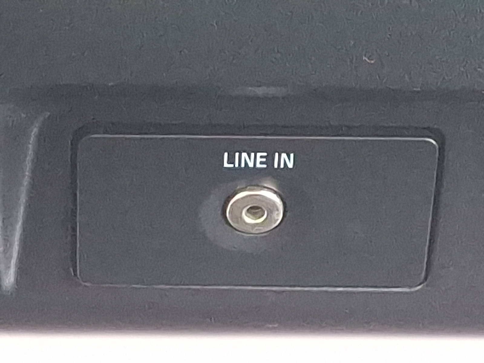 Vehicle image 27 of 31