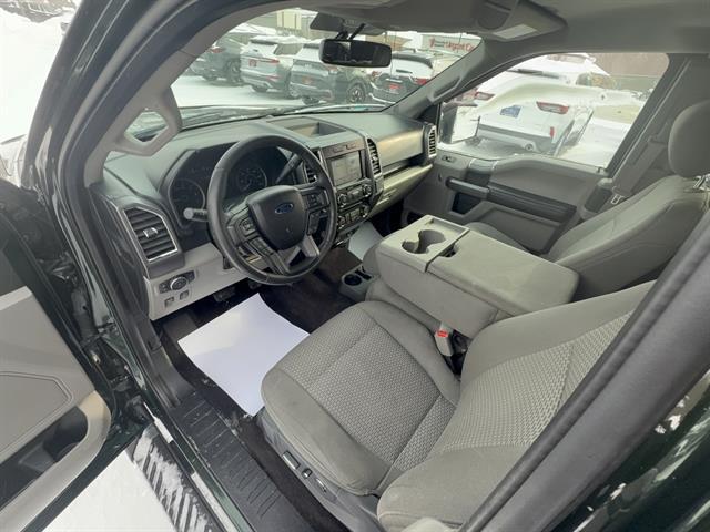 2016 Ford F-150 XLT Image 14 of 33