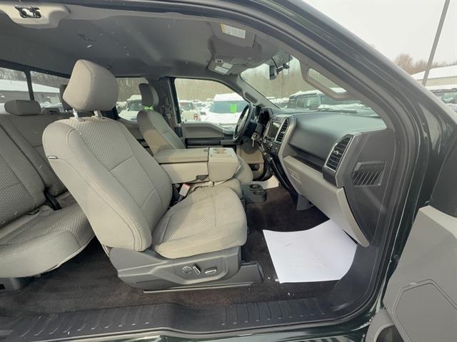 2016 Ford F-150 XLT Image 27 of 33