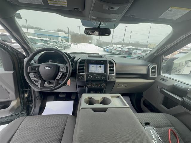 2016 Ford F-150 XLT Image 21 of 33