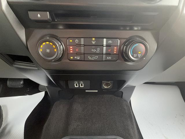 2016 Ford F-150 XLT Image 17 of 33