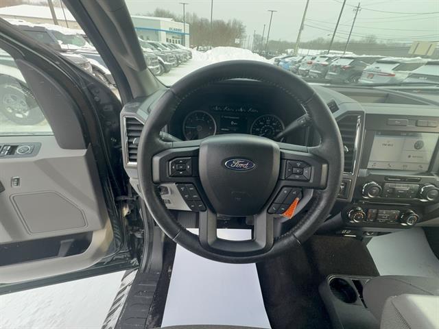 2016 Ford F-150 XLT Image 15 of 33