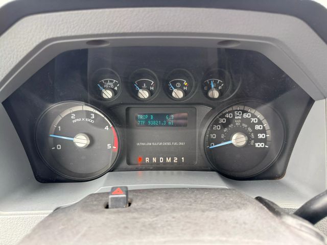 Vehicle image 24 of 27