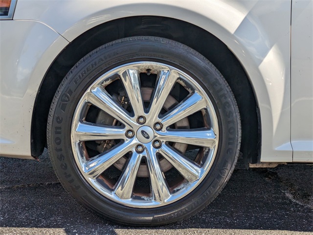 Vehicle image 31 of 32