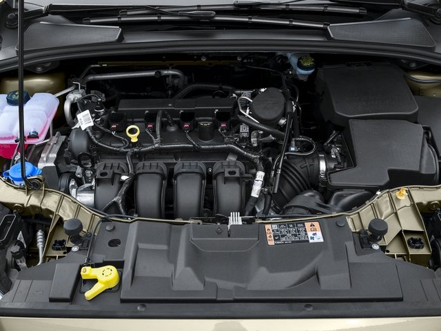 Vehicle image 13 of 19