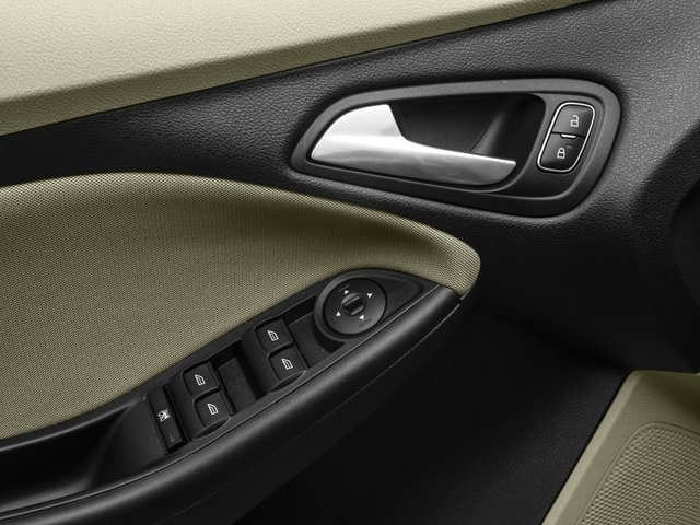 Vehicle image 19 of 19