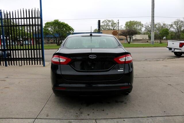 Vehicle image 4 of 17