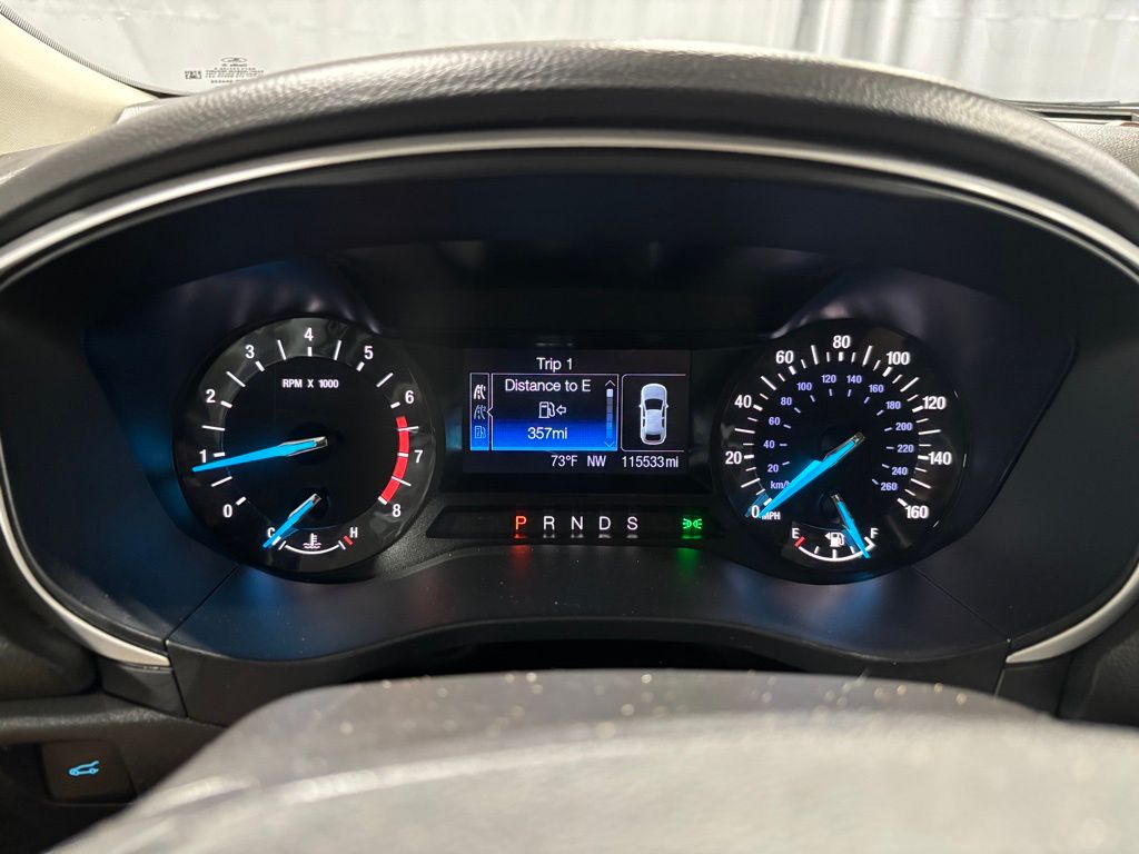 Vehicle image 19 of 28