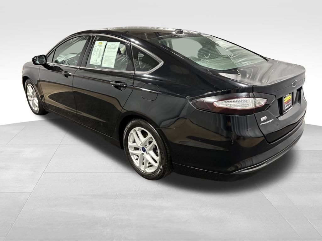Vehicle image 7 of 28