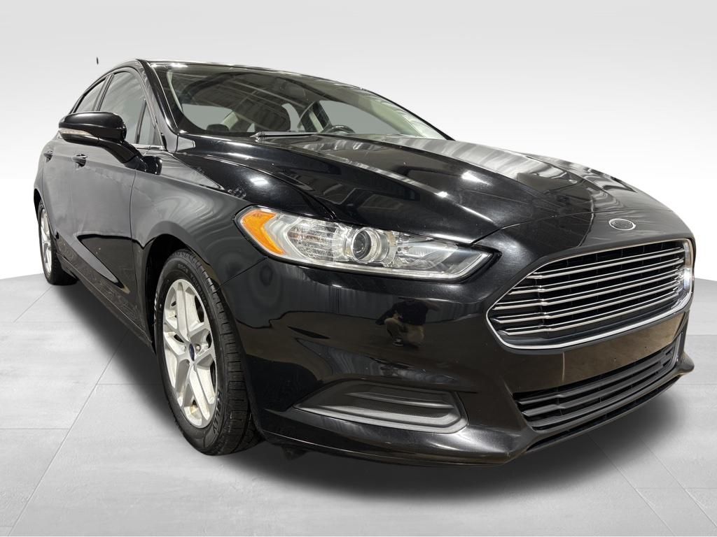 Vehicle image 4 of 28
