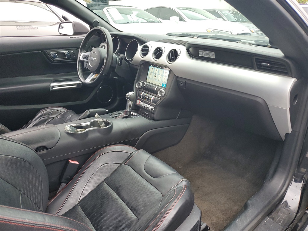 2016 Ford Mustang EcoBoost Premium Image 14 of 30