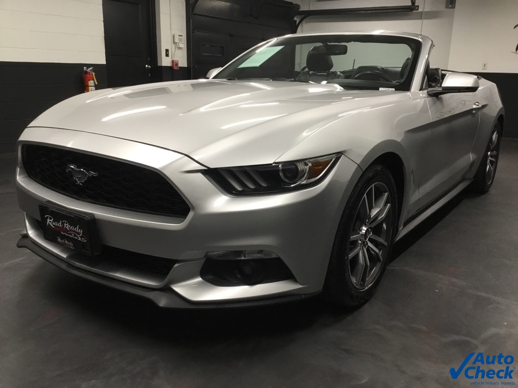 2016 Ford Mustang EcoBoost Premium Image 3 of 54