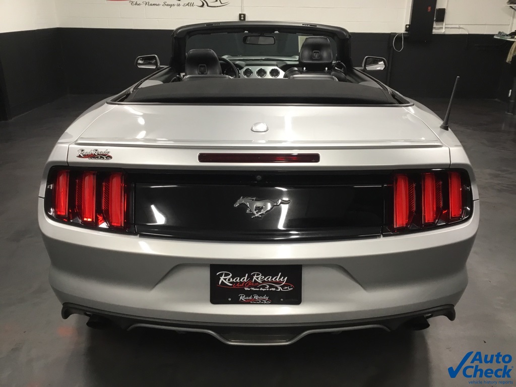 2016 Ford Mustang EcoBoost Premium Image 28 of 54