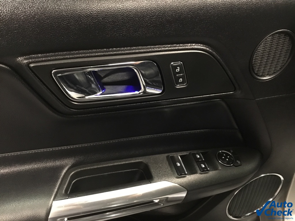 2016 Ford Mustang EcoBoost Premium Image 49 of 54