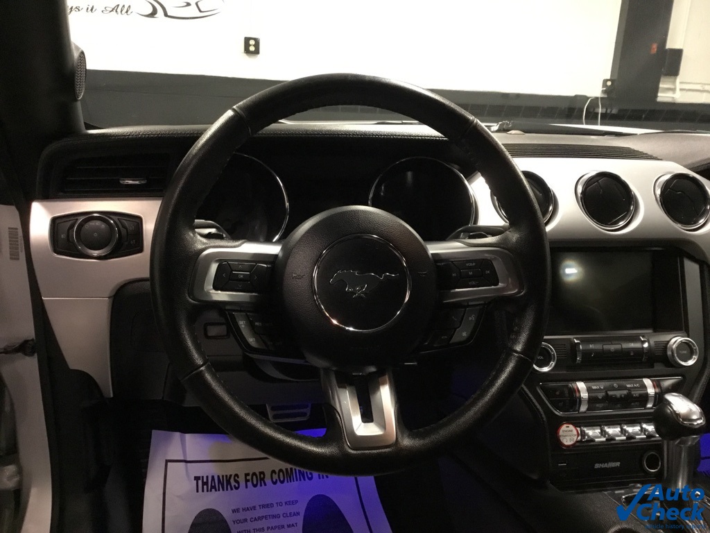 2016 Ford Mustang EcoBoost Premium Image 36 of 54