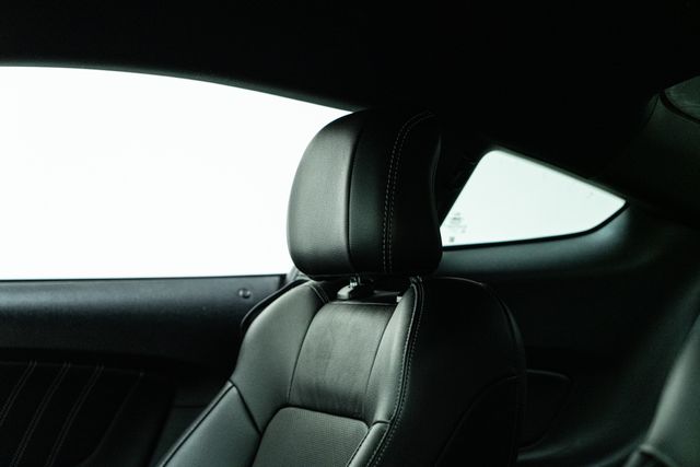 2016 Ford Mustang EcoBoost Premium Image 25 of 45