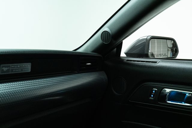 2016 Ford Mustang EcoBoost Premium Image 32 of 45