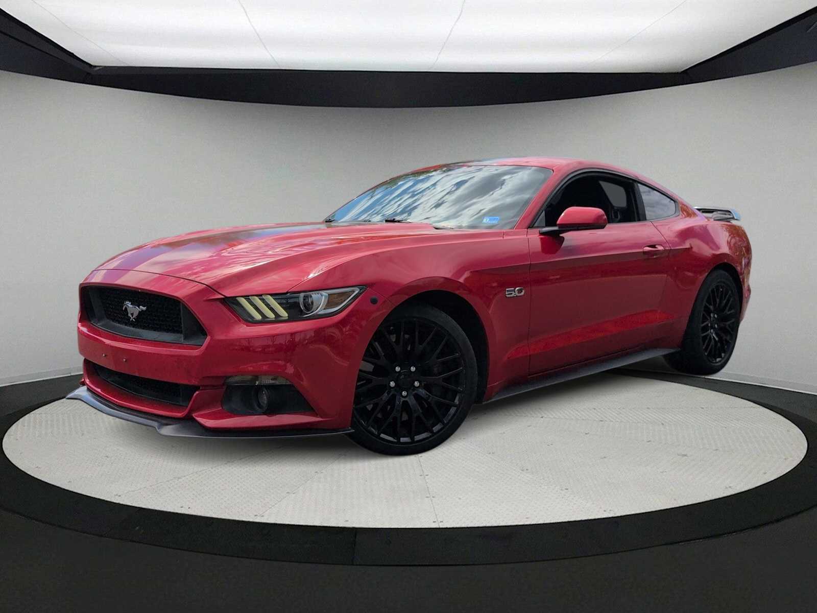 2016 Ford Mustang GT Image 1 of 32