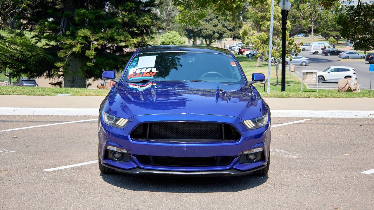 Vehicle image 2 of 26