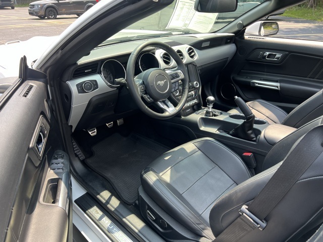 2016 Ford Mustang GT Premium Image 23 of 32