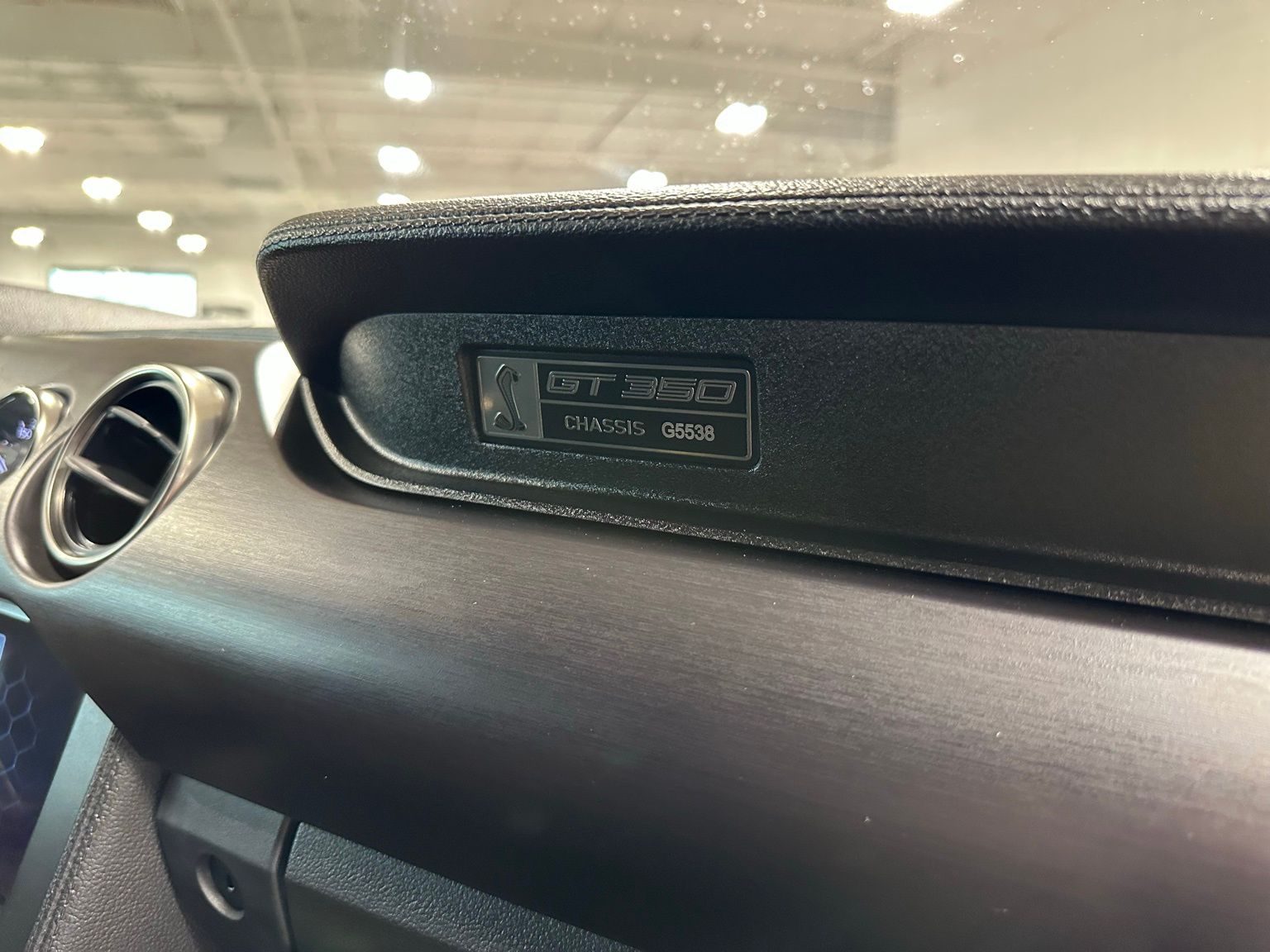 2016 Ford Mustang Shelby GT350 Image 39 of 43