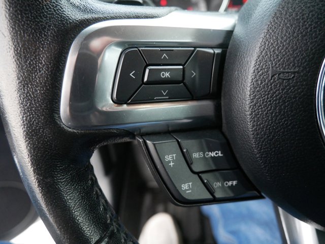 2016 Ford Mustang V6 Image 21 of 31