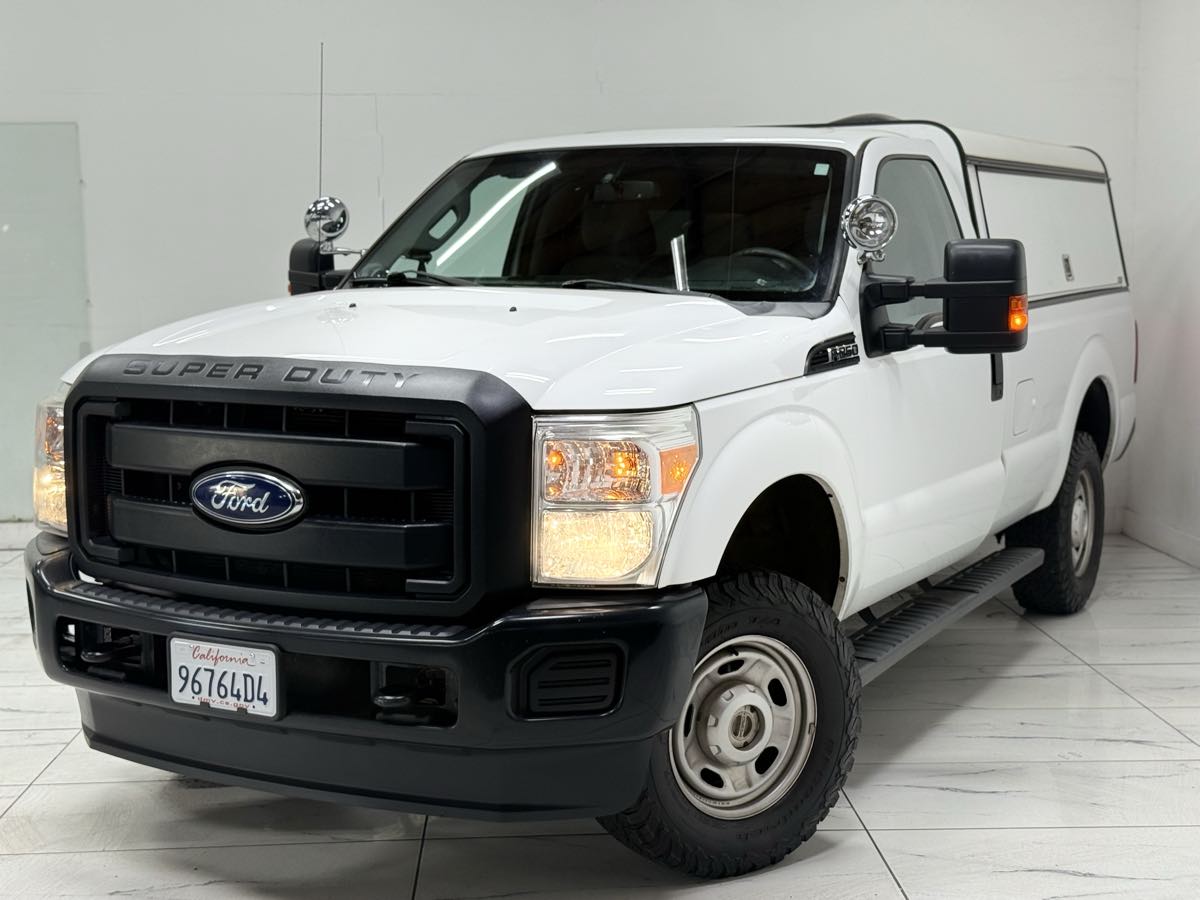 2016 Ford F-250 XLT Image 1 of 46