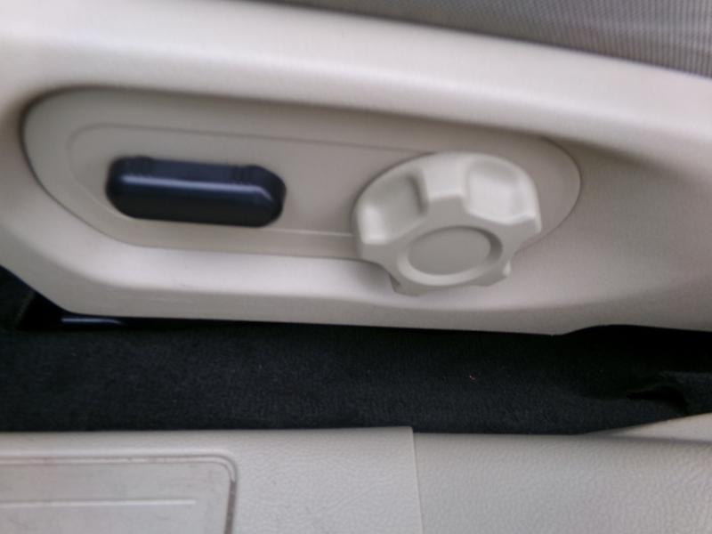 2016 Ford Taurus SE Image 39 of 39