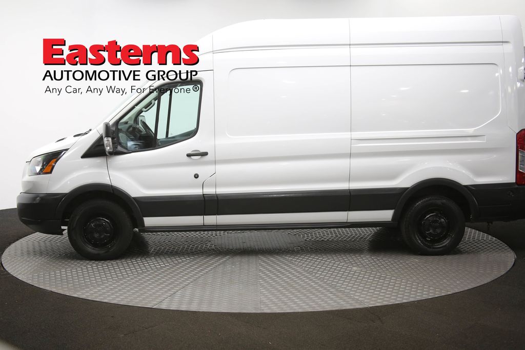 Vehicle image 20 of 96