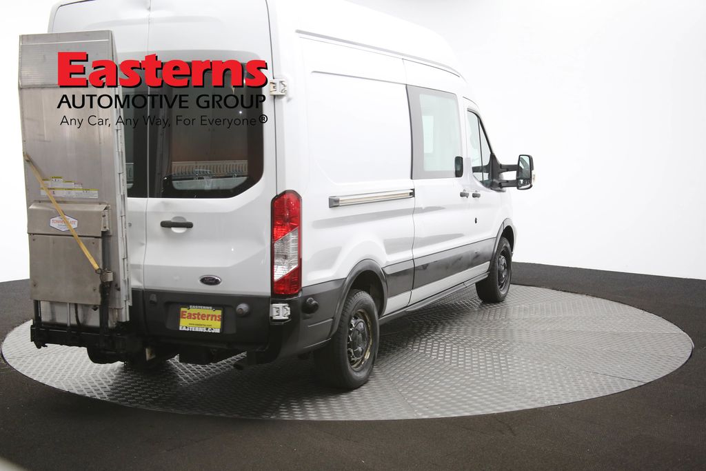 Vehicle image 26 of 96
