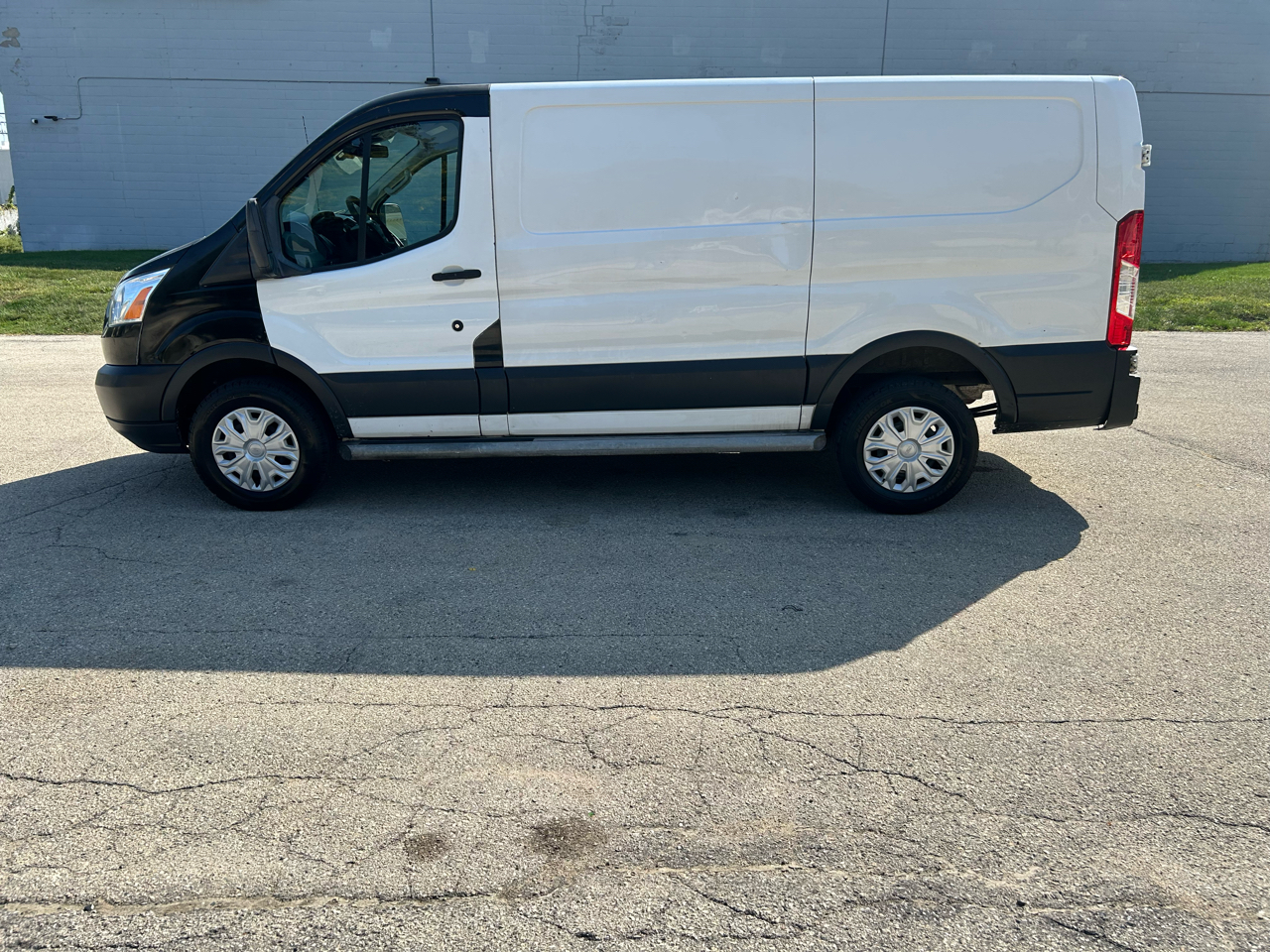 2016 Ford Transit Base Image 7 of 14