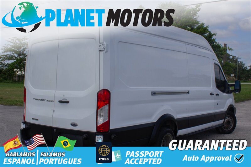 Vehicle image 3 of 15