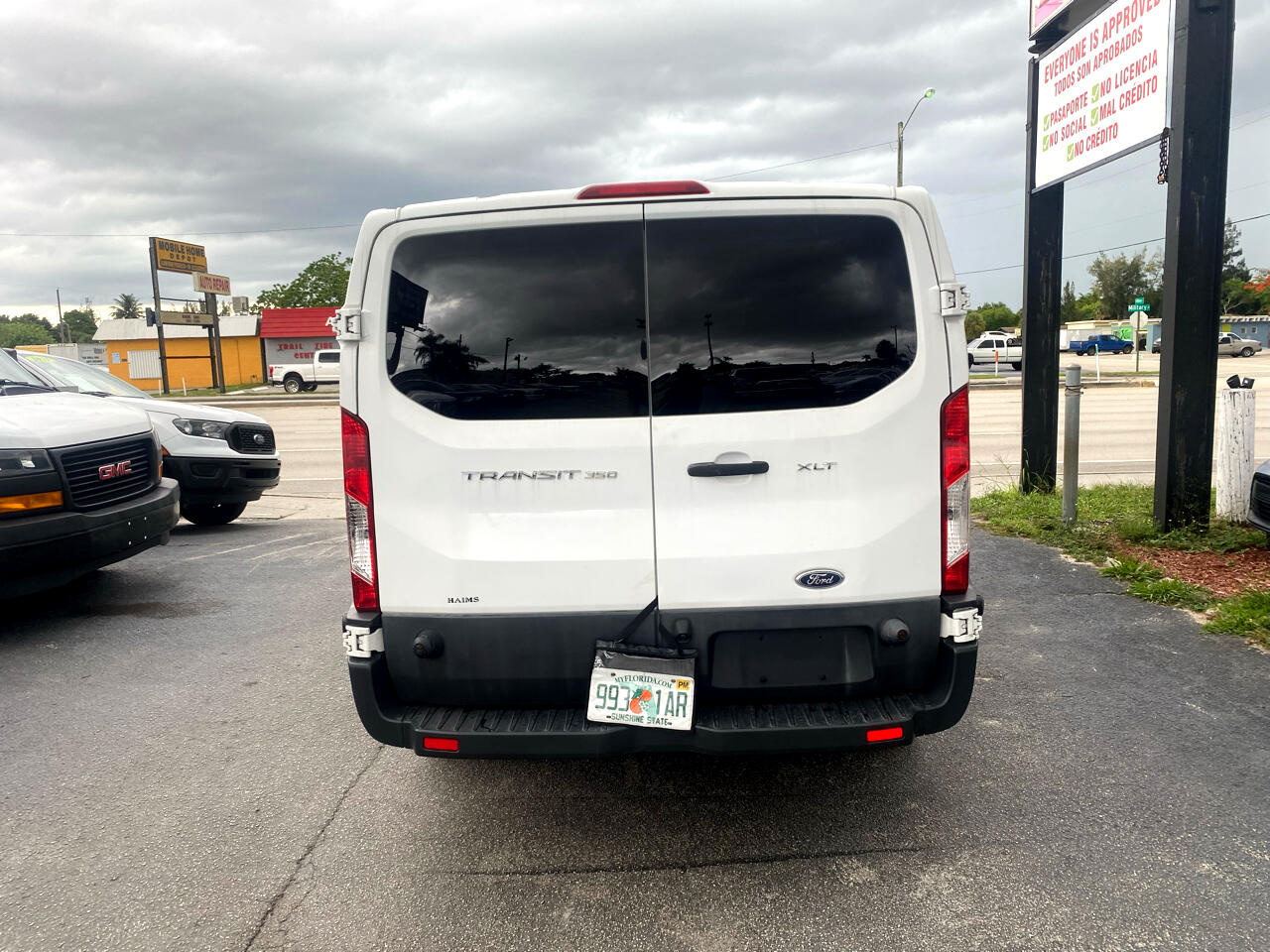 Vehicle image 16 of 16