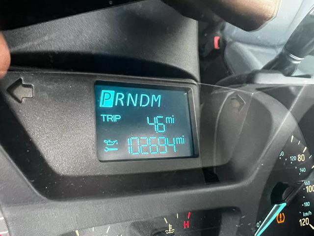 Vehicle image 15 of 16