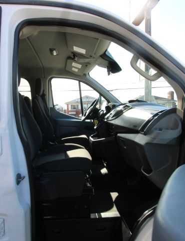 2016 Ford Transit XL Image 19 of 22