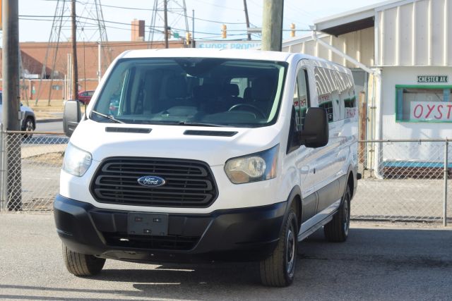 2016 Ford Transit XL Image 1 of 22